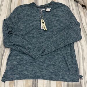TallWoods, Women’s Long Sleeve Henley Shirt - Blue NWT